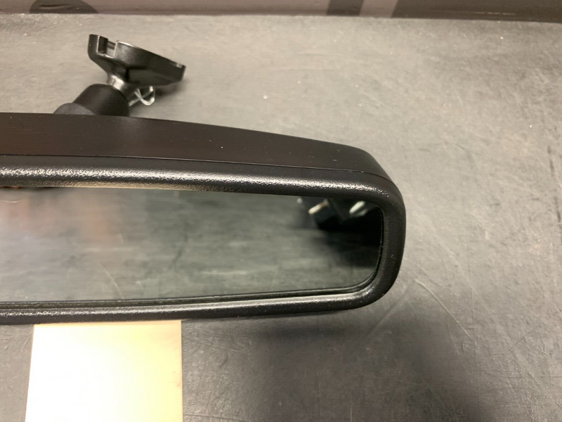 2019 FORD MUSTANG GT OEM REAR VIEW MIRROR USED