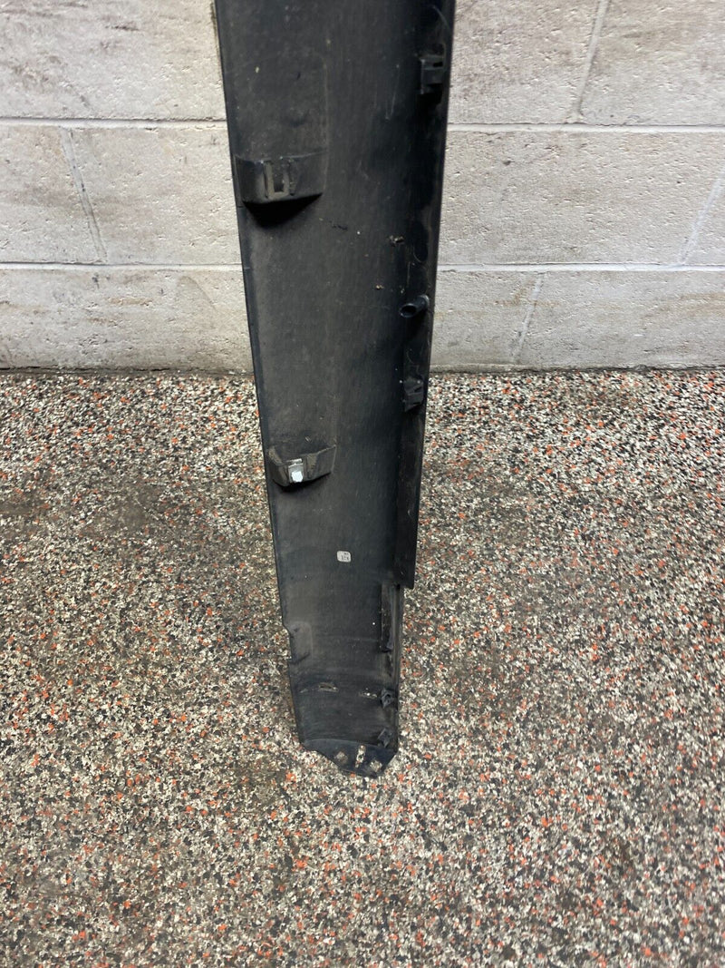 2018 DODGE CHALLENGER HELLCAT OEM WIDEBODY DRIVER LH SIDE SKIRT ROCKER USED