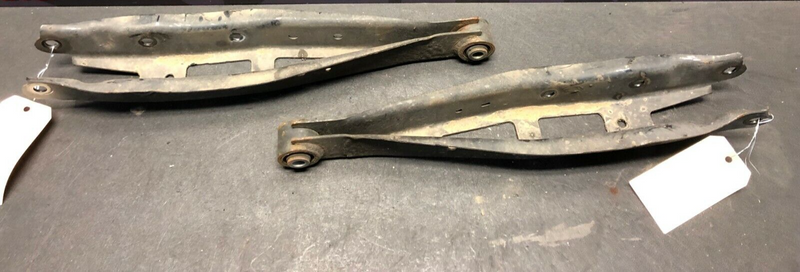 2015 SUBARU WRX OEM REAR LOWER CONTROL ARMS DRIVER PASSENGER