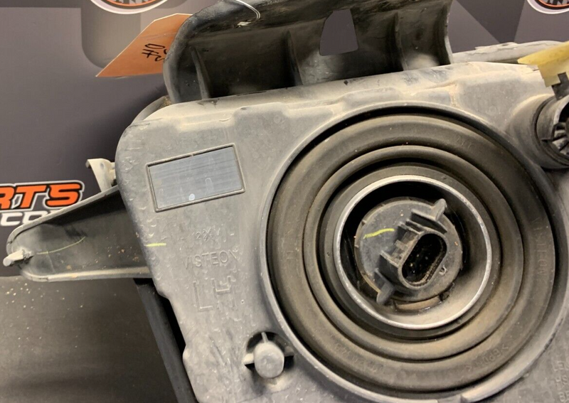 2010 CAMARO SS OEM LH DRIVER HEADLIGHT HALOGEN
