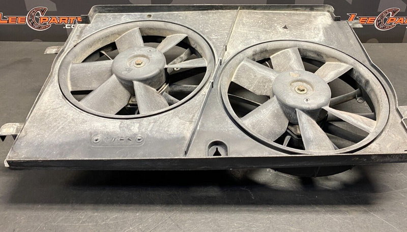 2001 CORVETTE C5 Z06 OEM RADIATOR FAN ASSEMBLY USED