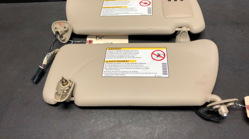 2004 CADILLAC CTS V CTS-V OEM SUN VISORS VISOR SET TAN HOMELINK
