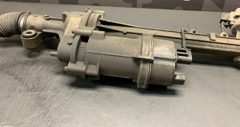 2015 CAMARO SS 1LE OEM STEERING RACK RACK AND PINION USED