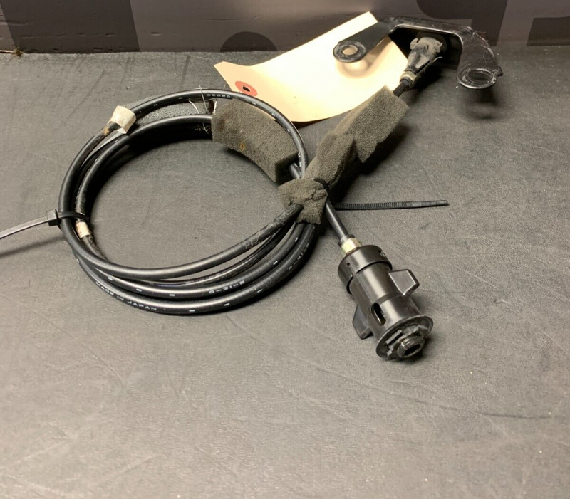 2002 HONDA S2000 AP1 OEM GAS DOOR RELEASE CABLE WITH HANDLE USED