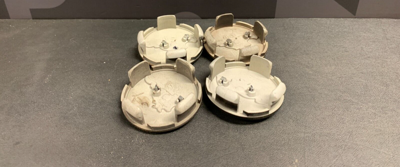 2015 FORD MUSTANG GT COUPE OEM CENTER CAPS SET (4)