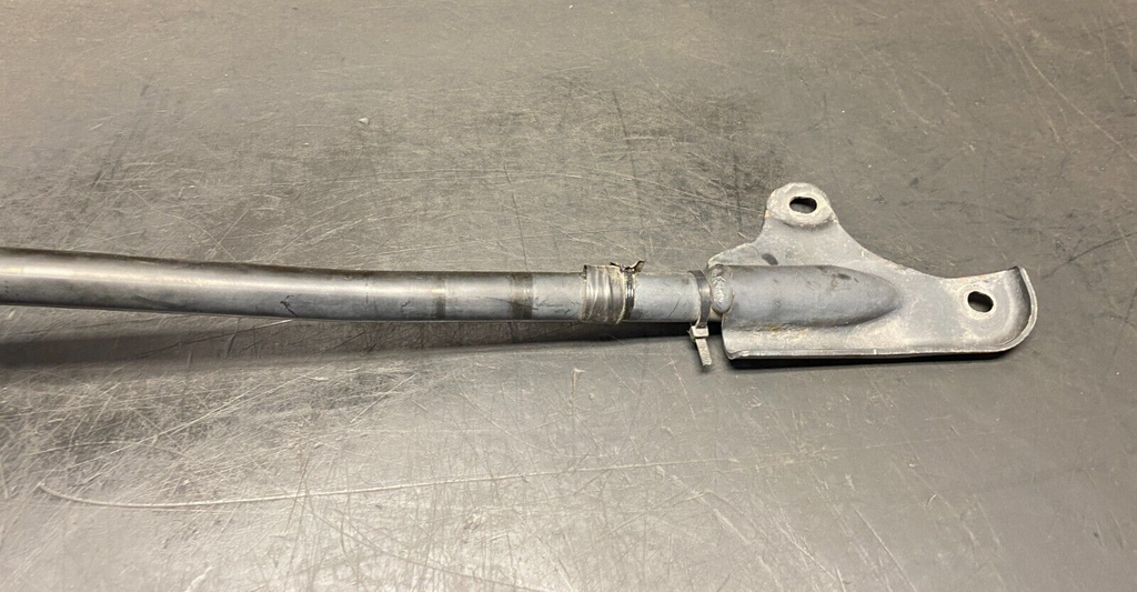 2006 PONTIAC GTO OEM FRONT STRUT TOWER BAR BRACE USED