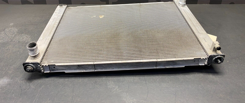 2011 NISSAN 370Z SPORT OEM RADIATOR AC CONDENSOR COMBO USED