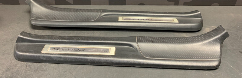 2005 HONDA S2000 AP2 OEM SIDE SILL COVERS MOULDINGS USED