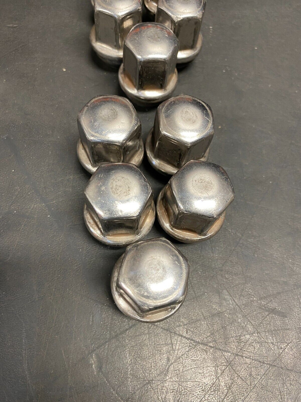 2011 CHEVROLET CAMARO SS OEM LUG NUT SET OF (20) FRONT REAR USED