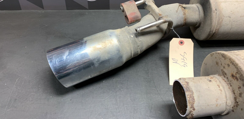 2005 PONTIAC GTO OEM DUAL EXHAUST MUFFLERS
