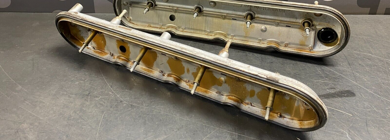 2010 CORVETTE GRANDSPORT LS3 OEM VALVE COVERS PAIR DR PS USED **READ**