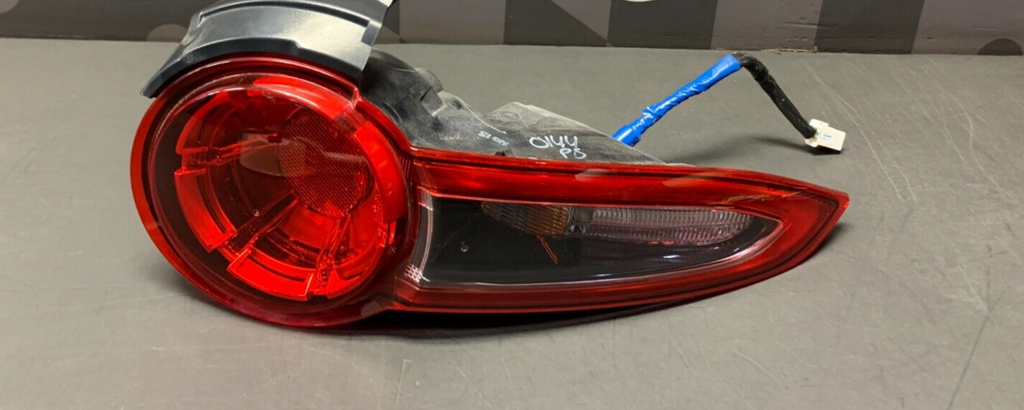 2021 MAZDA MIATA RF ND OEM PASSENGER TAIL LIGHT LAMP