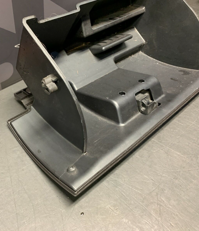 2013 FORD MUSTANG GT OEM GLOVE BOX