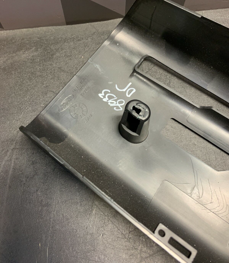 2017 FORD MUSTANG GT COUPE OEM LOWER STEERING COLUMN COVER