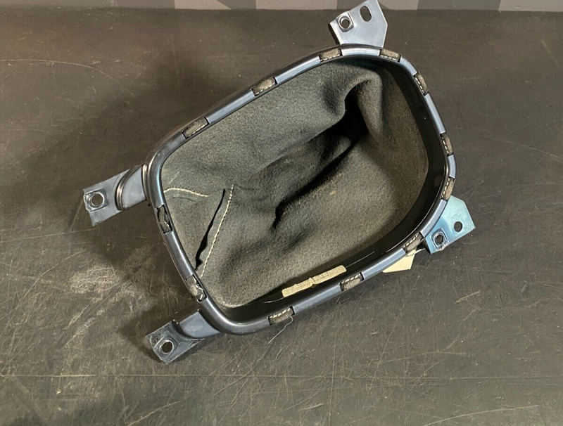 2013 CHEVROLET CAMARO SS 1LE OEM SUEDE SHIFT BOOT WITH TRIM RING USED