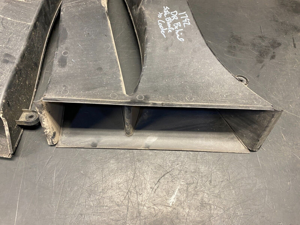 2012 AUDI R8 V10 OEM COUPE SIDE BLADE COOLER DUCTS PAIR DR PS USED