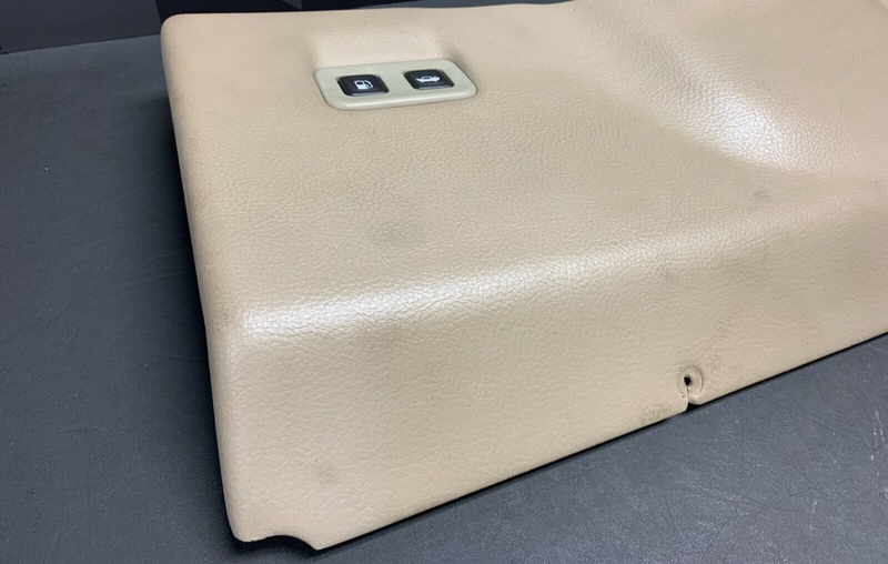 2005 CORVETTE C6 OEM TAN DRIVE KNEE PANEL W/ SWITCHES