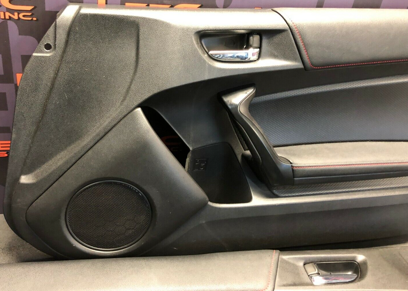 2013 SUBARU BRZ SCION FRS OEM FRONT DOOR PANELS DRIVER PASSENGER