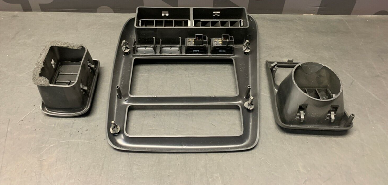 2001 CAMARO SS OEM RADIO BEZEL DASH TRIM VENT SET PANELS 27K