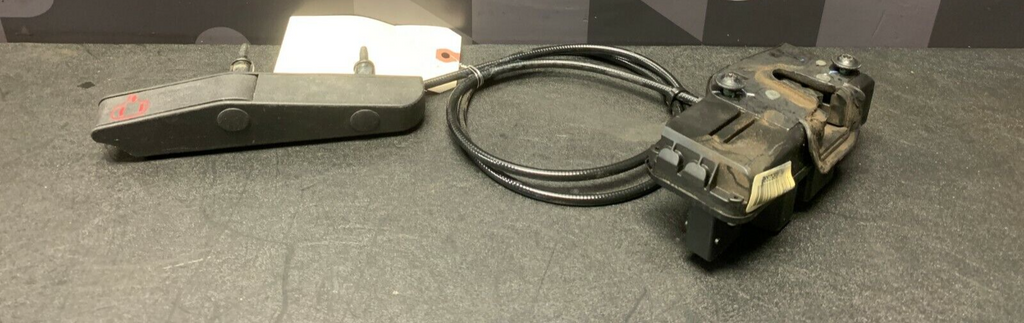 2006 CORVETTE C6 Z06 OEM RH PASSENGER DOOR LOCK ACTUATOR -READ-