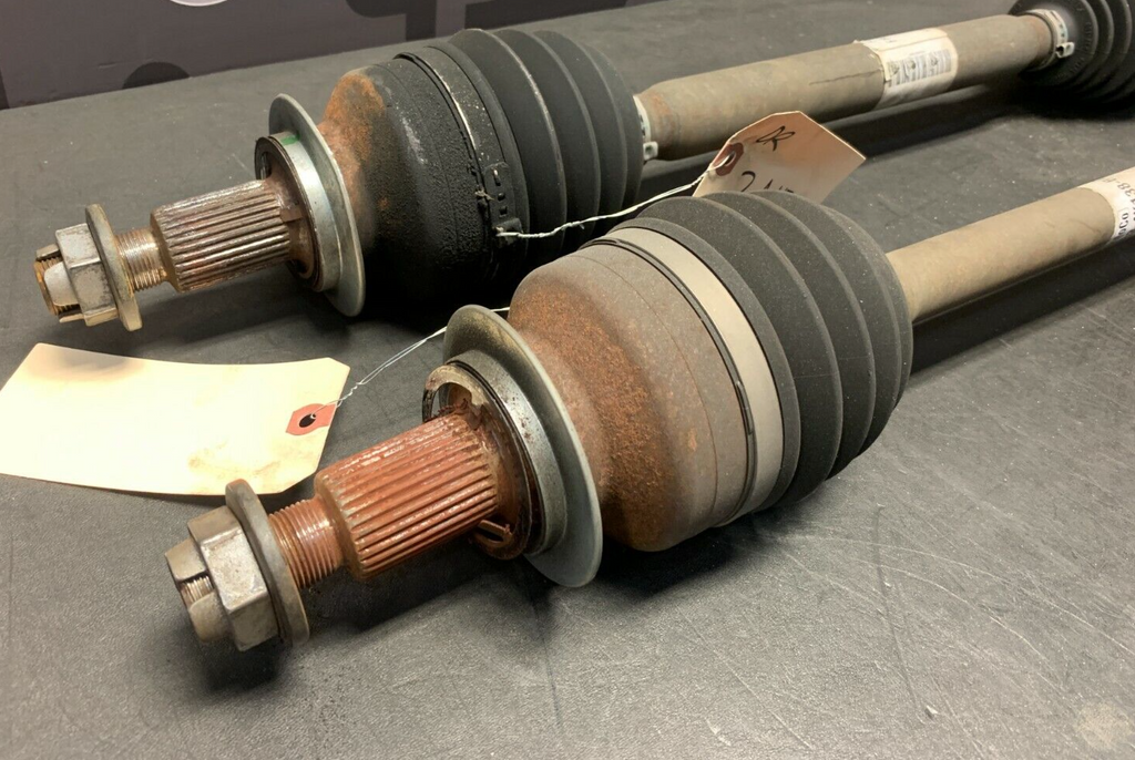 2016 FORD MUSTANG GT OEM AXLES REAR AXLE SHAFT SET