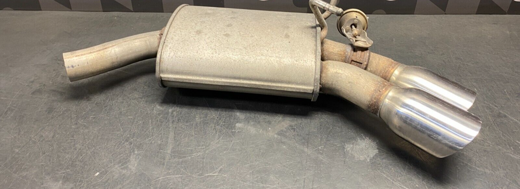 2014 CHEVROLET CAMARO SS 1LE OEM PASSENGER RH ACTIVE MUFFLER WITH VALVES USED