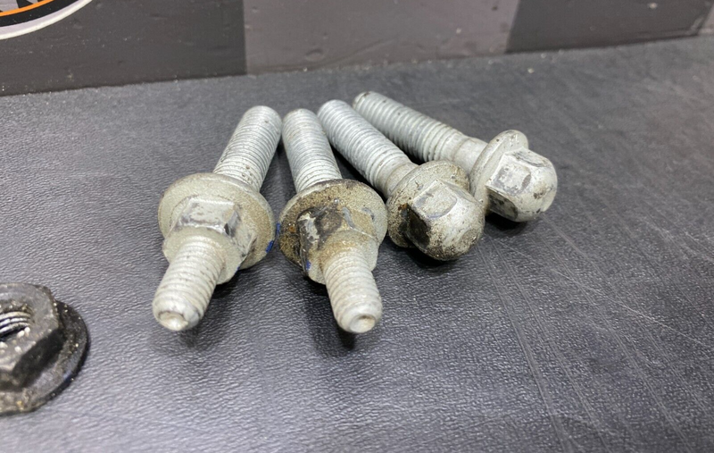 2013 CORVETTE C6 OEM TRANSMISSION TO DIFFERENTIAL HARDWARE BOLT NUT SET USED