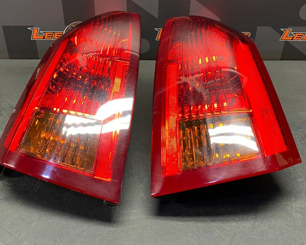 2007 CADILLAC CTS V CTS-V OEM TAIL LIGHTS PAIR DRIVER PASSENGER PAIR USED