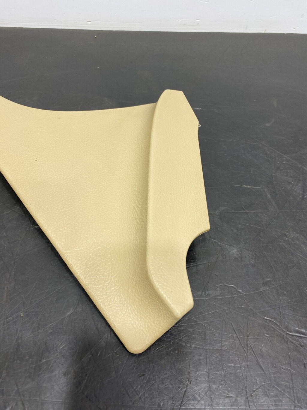 2006 CORVETTE C6 OEM SIDE OF CENTER CONSOLE TRIM PANEL TAN  USED