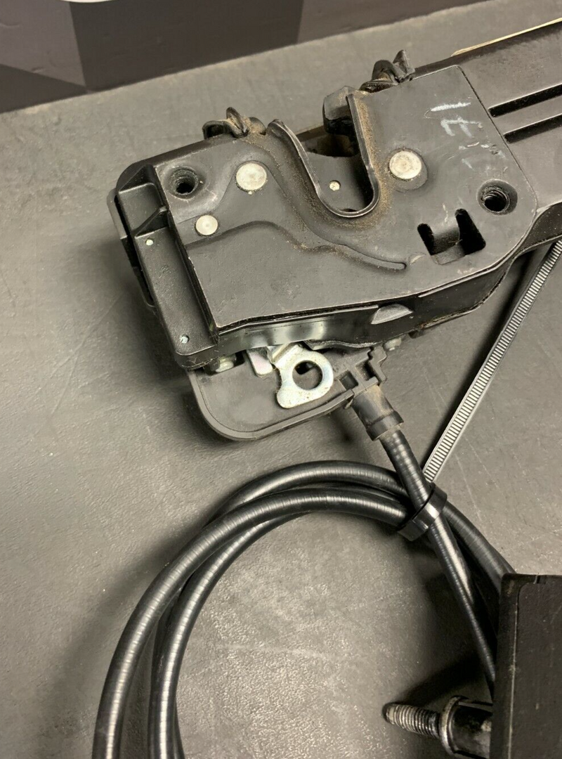 2005 CORVETTE C6 PASSENGER DOOR LOCK ACTUATOR RELEASE CABLE