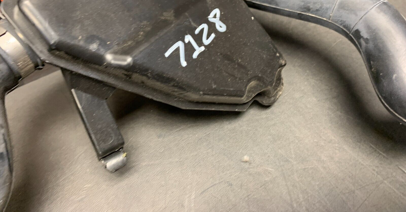 2020 FORD MUSTANG GT OEM SOUND ENHANCER TUBE USED