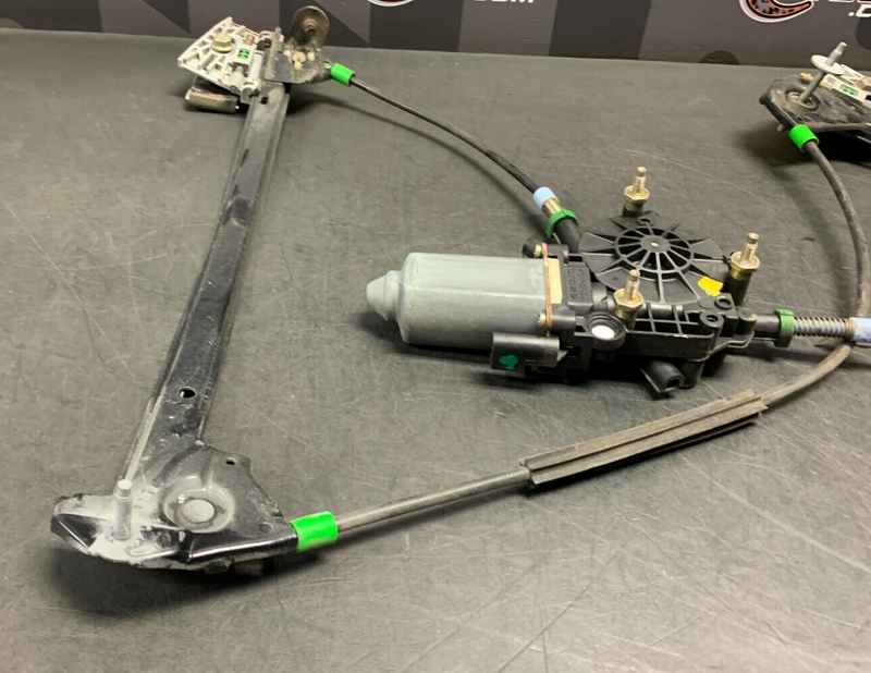 1997 CORVETTE C5 OEM DRIVER WINDOW MOTOR REGULATOR