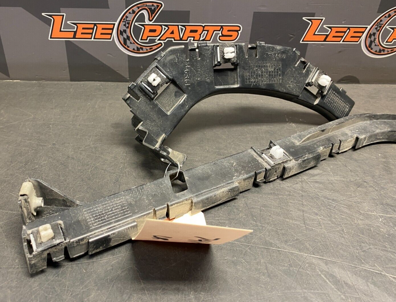 2018 DODGE CHALLENGER HELLCAT OEM DRIVER REAR BUMPER BRACKET PAIR USED