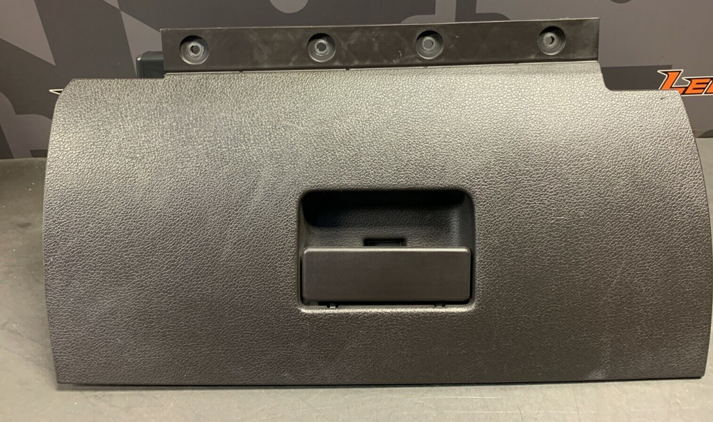 2013 FORD MUSTANG GT OEM GLOVE BOX