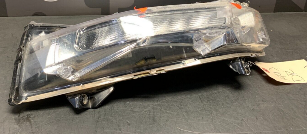 2021 FORD MUSTANG GT OEM DRIVER LEFT DRL DAYTIME RUNNING LIGHT USED OEM *DAMAGE*