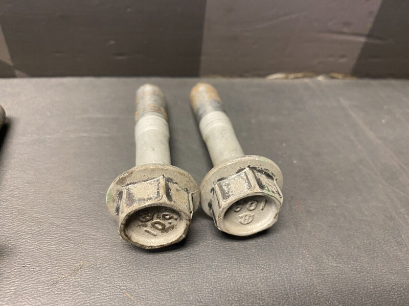 2013 CHEVROLET CAMARO ZL1 OEM REAR BRAKE CALIPER BOLTS HARDWARE DR PS USED