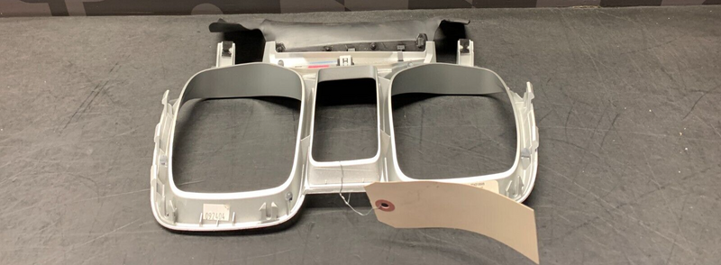 2010 CAMARO SS OEM GAUGE INSTRUMENT CLUSTER BEZEL TRIM