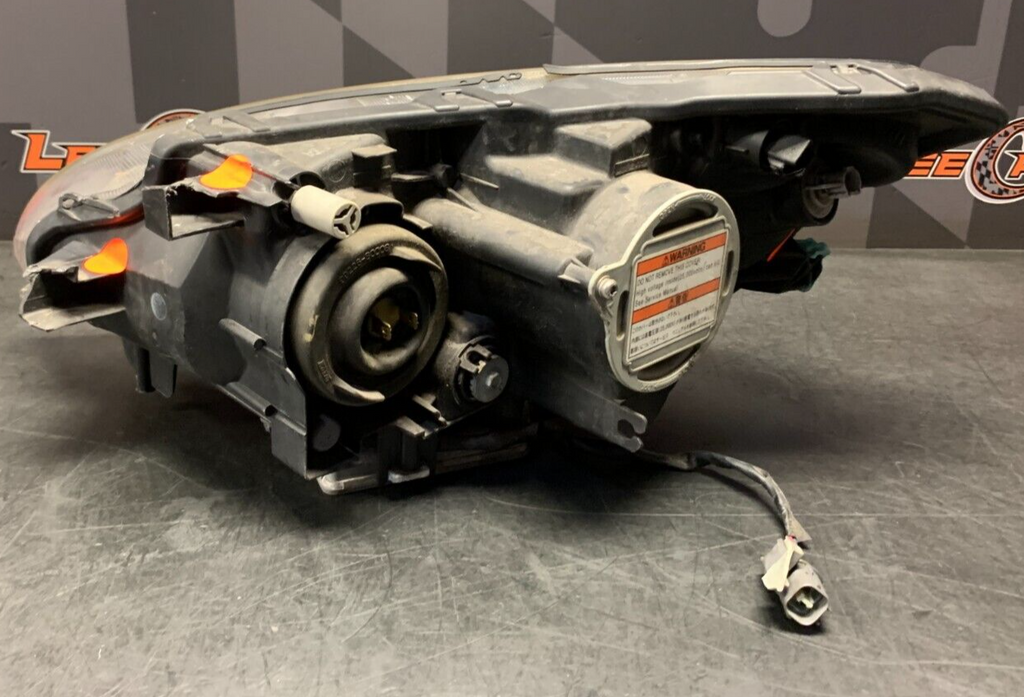 2006 Honda S2000 AP2 PASSENGER HEADLIGHT USED OEM 107K **READ**