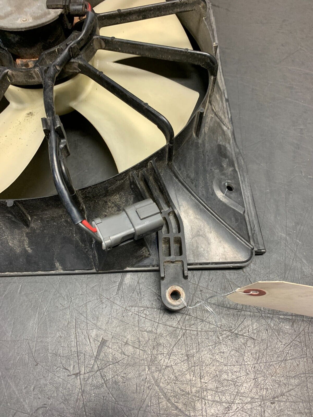 2005 ACURA TSX OEM COOLING FAN ASSEMBLY USED
