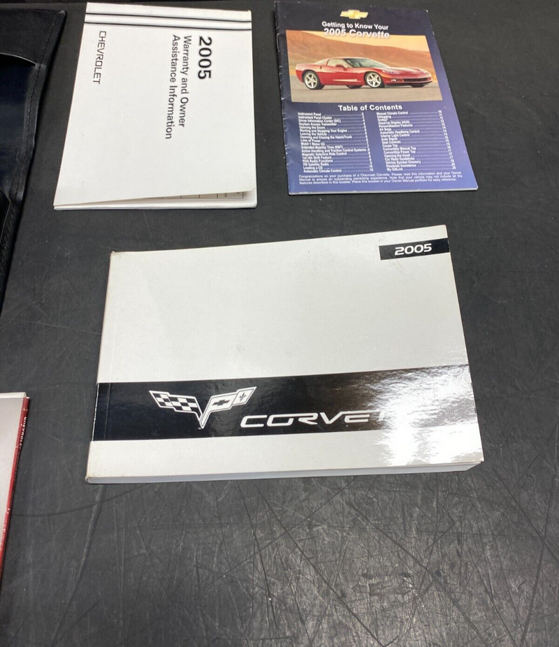 2005 CORVETTE C6 OEM OWNER MANUAL WITH LEATHER CASE USED