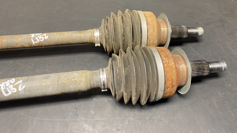 2019 FORD MUSTANG GT OEM REAR AXLES PAIR DR PS CV AXLES USED