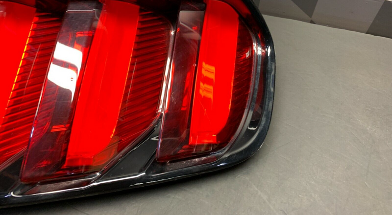2017 FORD MUSTANG GT OEM TAIL LIGHTS DRIVER PASSENGER
