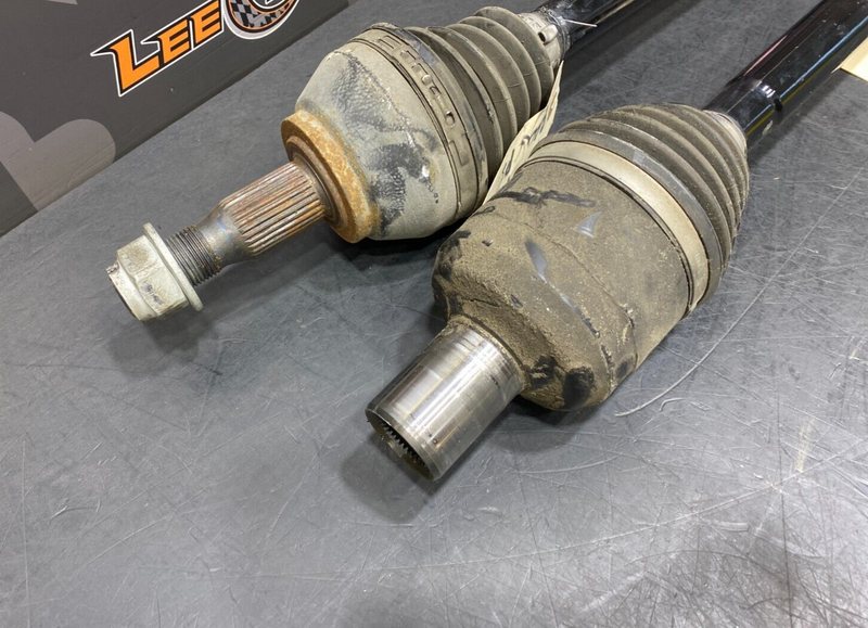 2013 CORVETTE C6 OEM REAR CV AXLES PAIR DRIVER PASSENGER USED