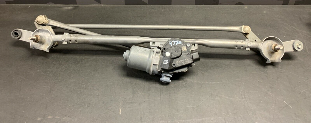 2018 CAMARO ZL1 COUPE OEM WINDSHIELD WIPER MOTOR LINKAGE