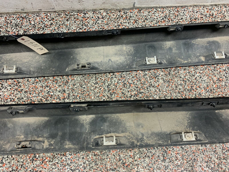 2009 PONTIAC G8 GT OEM DRIVER PASSENGER SIDE SKIRTS ROCKER PANELS