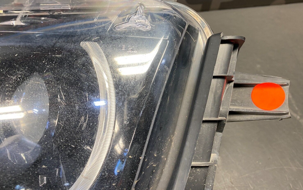 2015 CHEVROLET CAMARO ZL1 OEM DRIVER LH HID HEADLIGHT USED **SEE PICS**