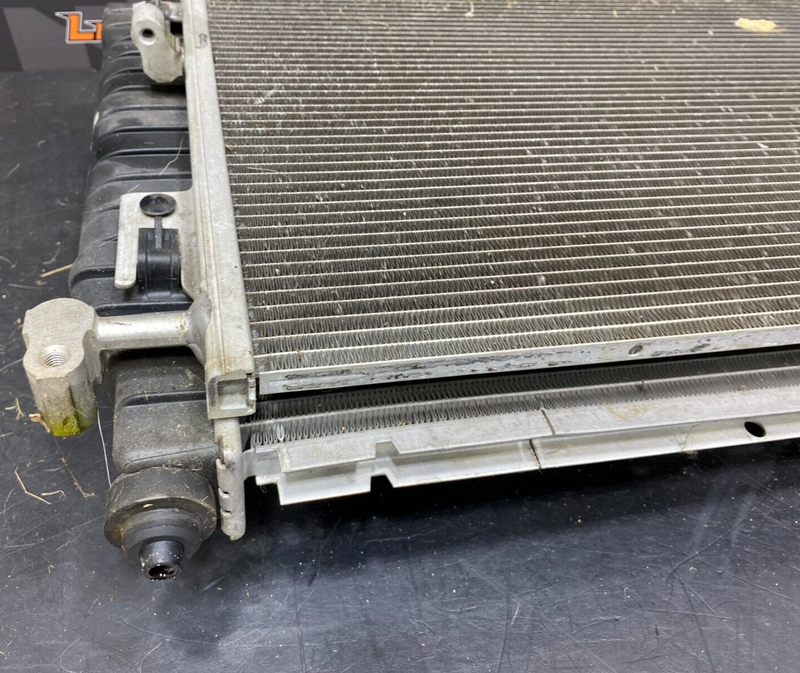 2007 CORVETTE C6 OEM RADIATOR AC CONDENSOR COMBO USED 33K MILES