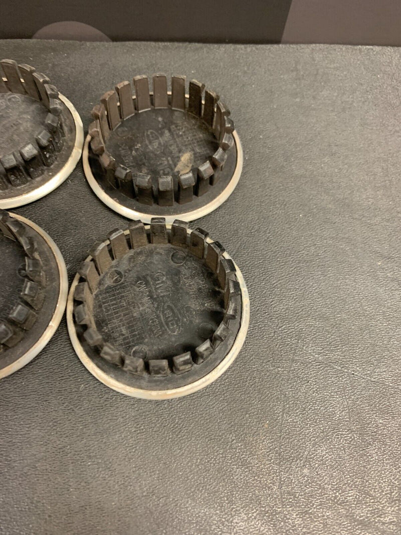2012 CAMARO SS OEM CENTER CAP FOR RIMS SET OF 4 USED