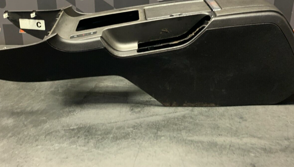 2014 FORD MUSTANG GT OEM CENTER CONSOLE