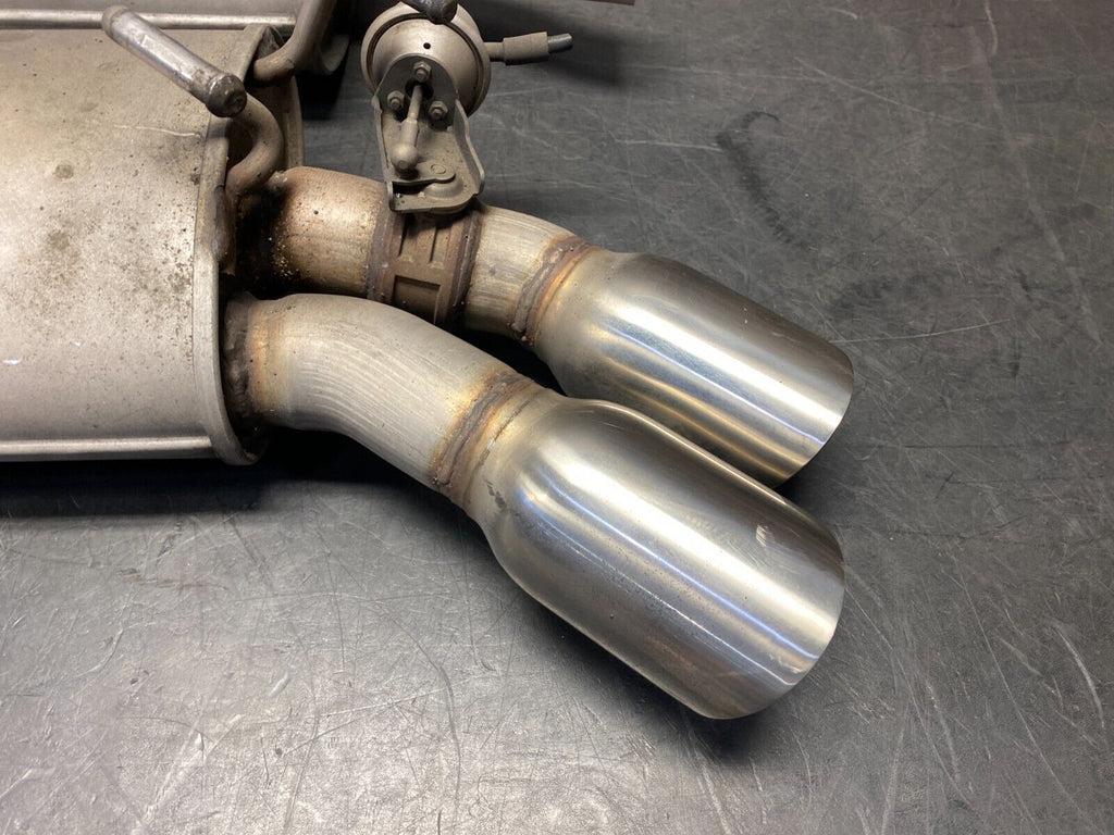 2015 CHEVROLET CAMARO SS OEM NPP REAR MUFFLERS PAIR DR PS USED